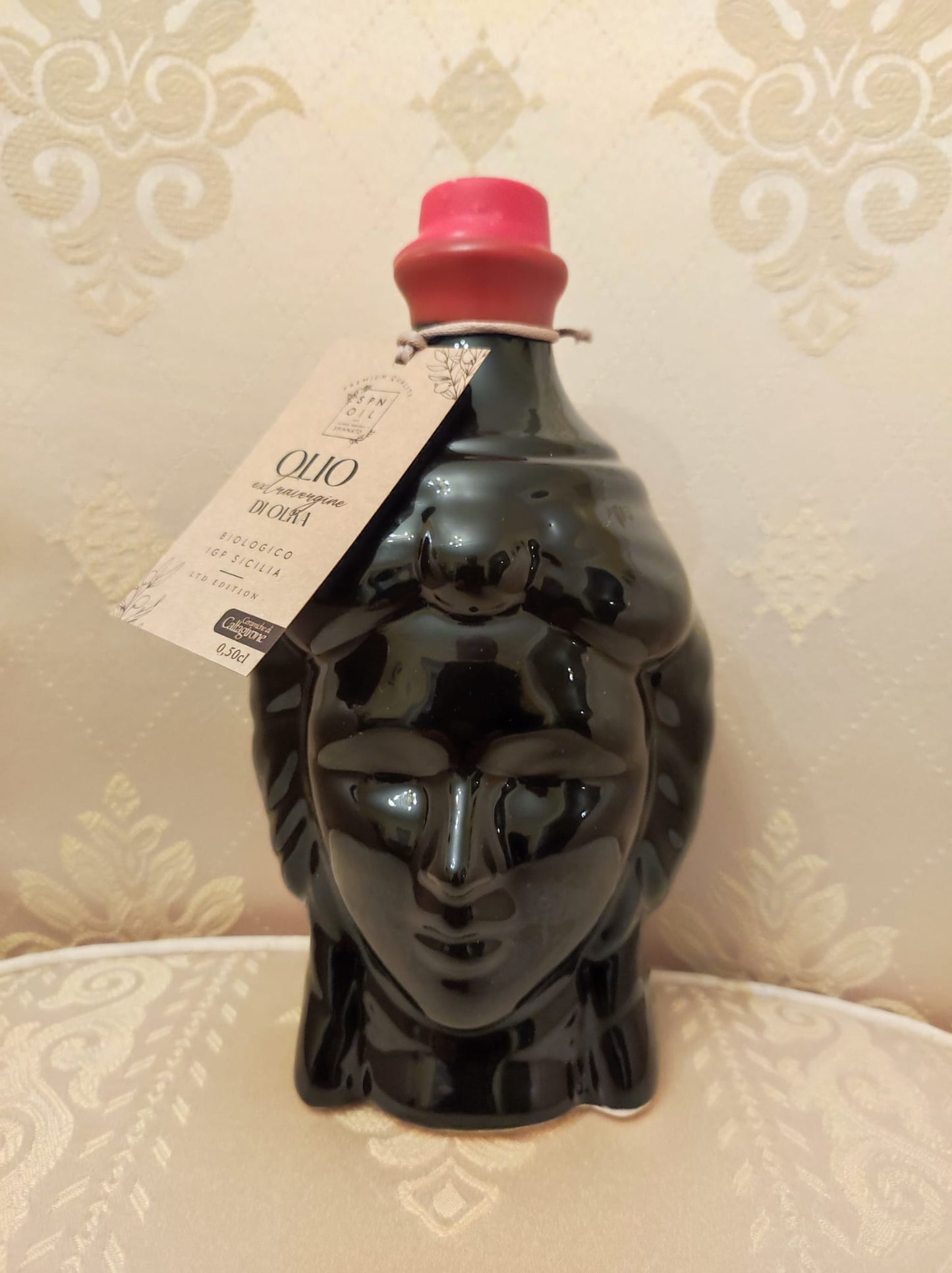 Testa di Moro in Ceramica di Caltagirone - Bianca/Nera - Olivicola Spinnato - I migliori prodotti Made in Italy da Fiera di Monza Shop - Solo 36€! Acquista subito su Fiera di Monza Shop!