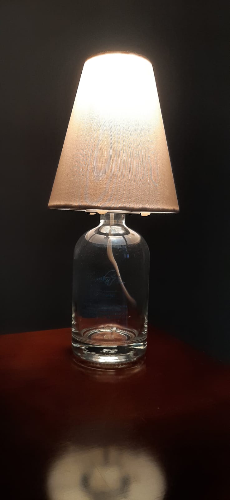 Bottle Table Lamp - I migliori prodotti Made in Italy da Fiera di Monza Shop - Solo 30€! Acquista subito su Fiera di Monza Shop!