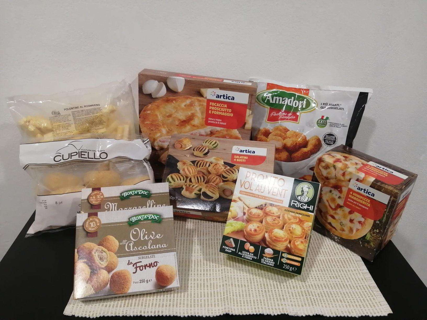 BOX HAPPY HOUR - I migliori prodotti Made in Italy da Fiera di Monza Shop - Solo 46.50€! Acquista subito su Fiera di Monza Shop!