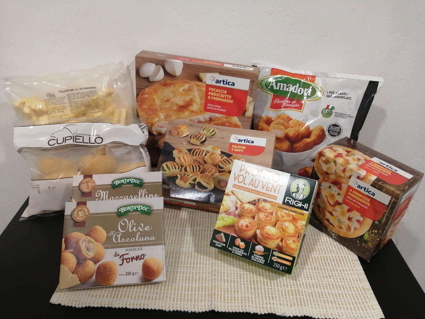 BOX HAPPY HOUR - I migliori prodotti Made in Italy da Fiera di Monza Shop - Solo 46.50€! Acquista subito su Fiera di Monza Shop!