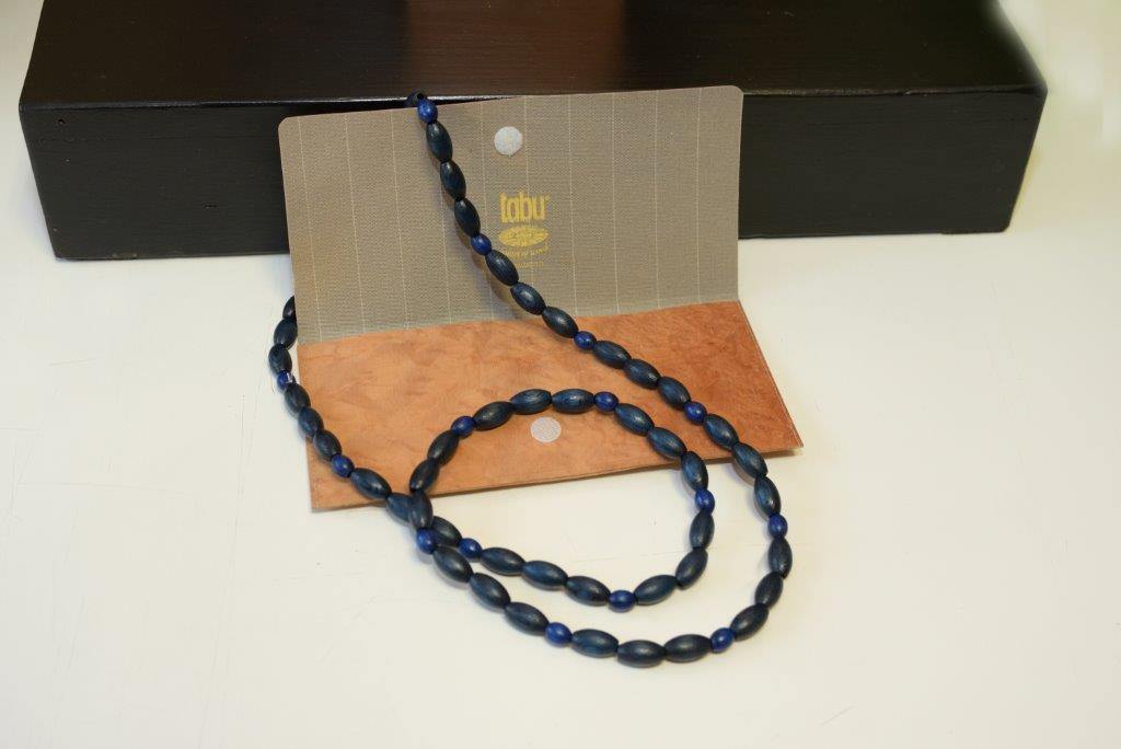 Collana Lunga Black-Blue in Vero Legno - I migliori prodotti Made in Italy da Fiera Monza e Brianza SHOP - Solo 250€! Acquista subito su Fiera di Monza Shop!