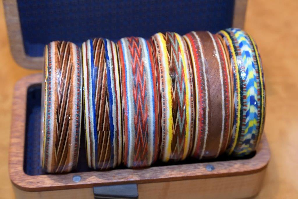 Braccialetti Rigidi in Vero Legno - Lavorazione Intarsio - I migliori prodotti Made in Italy da Fiera Monza e Brianza SHOP - Solo 370€! Acquista subito su Fiera di Monza Shop!