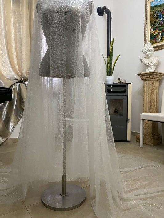 Velo da Sposa - I migliori prodotti Made in Italy da Fiera di Monza Shop - Solo 350€! Acquista subito su Fiera di Monza Shop!