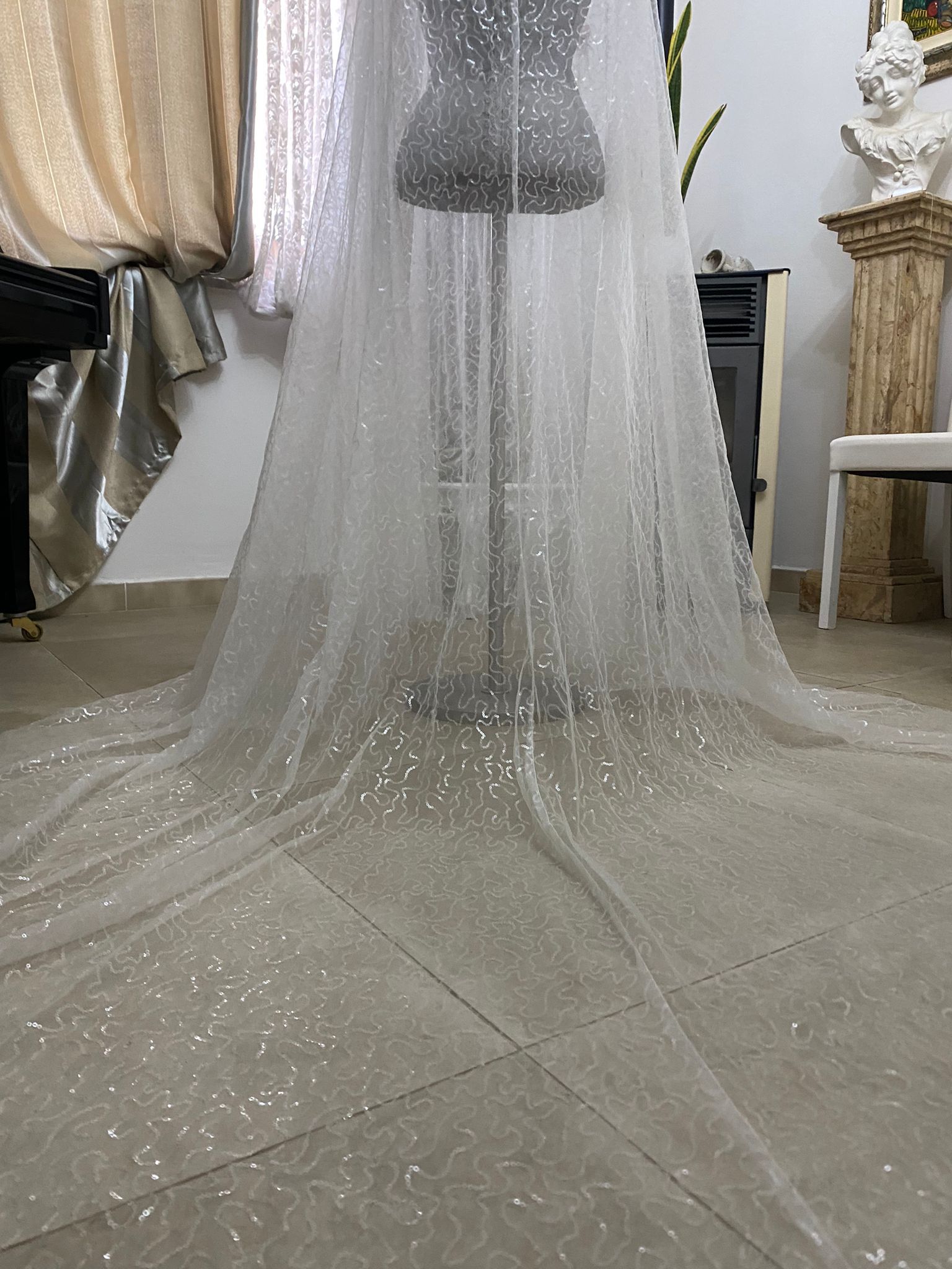 Velo da Sposa - I migliori prodotti Made in Italy da Fiera di Monza Shop - Solo 350€! Acquista subito su Fiera di Monza Shop!